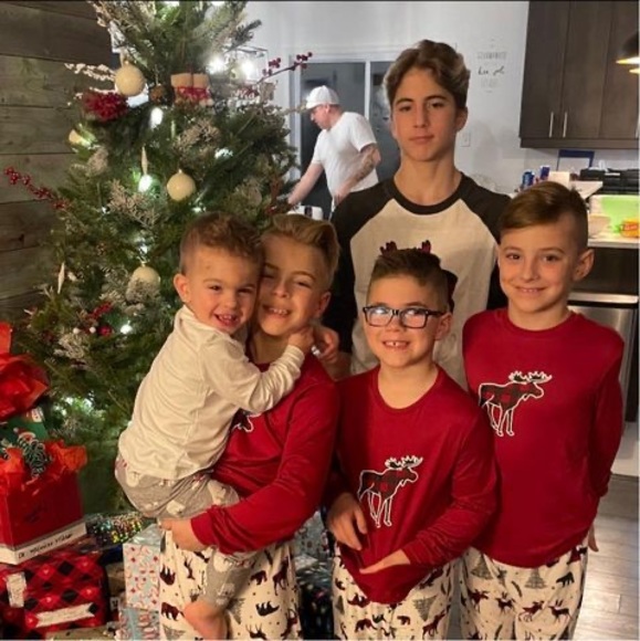 Meet your Posher, Chelsey - Picture 1 of 1